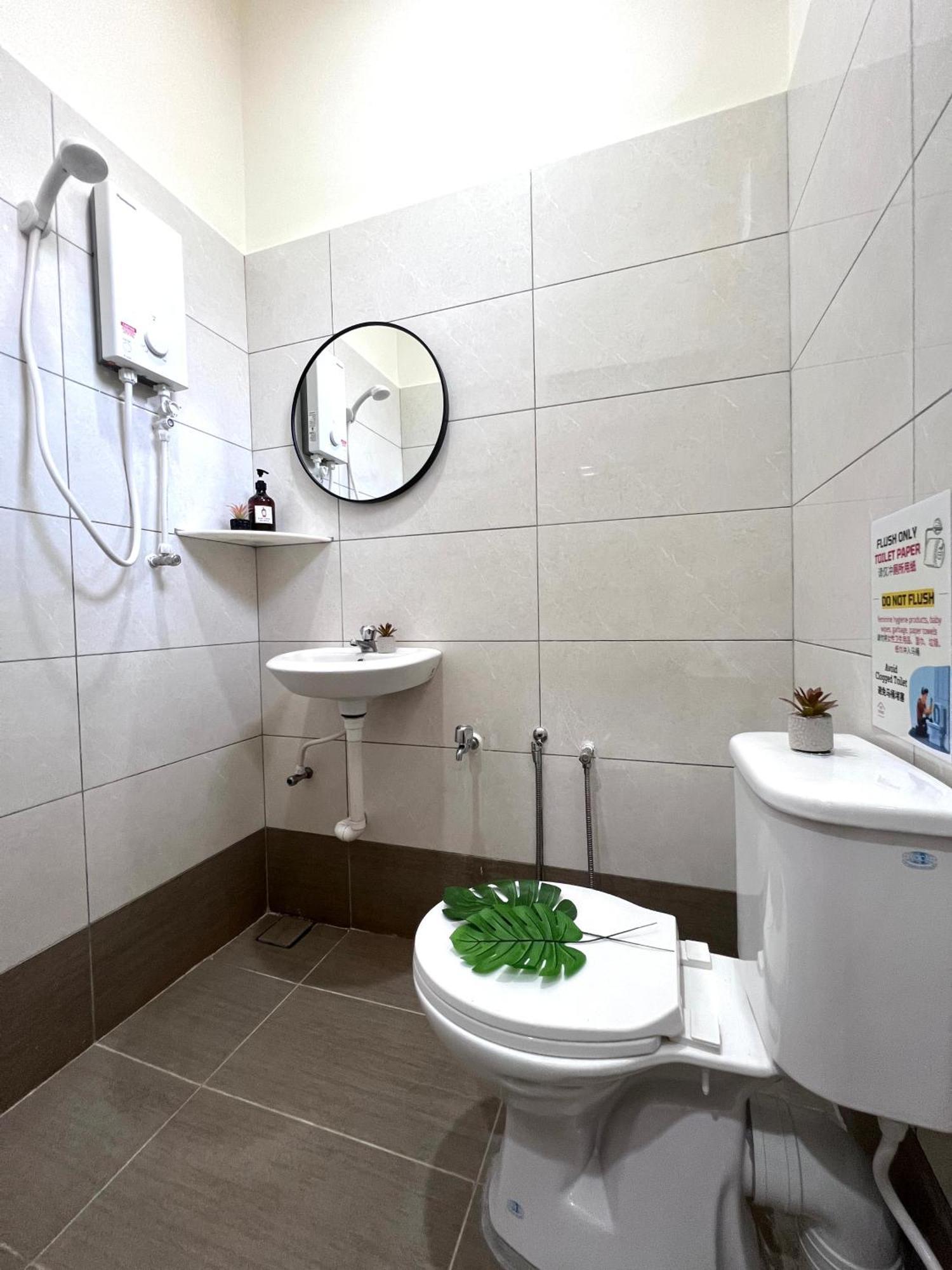 The Little Bali Romance 2Pax#Private Bathroom#2Min Kekloksi Ayer Itam Esterno foto